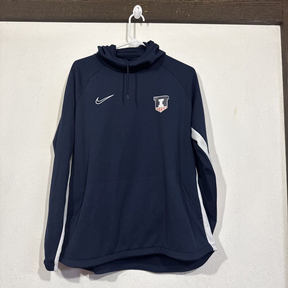 Nike Therma-FIT hoodie for the University of Illinois Fighting Illini Women’s L